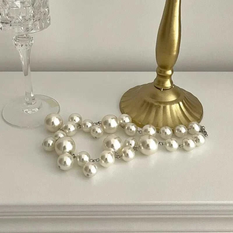 Elegant imitation pearl women's necklace with large round beads choker style for party and wedding accessories