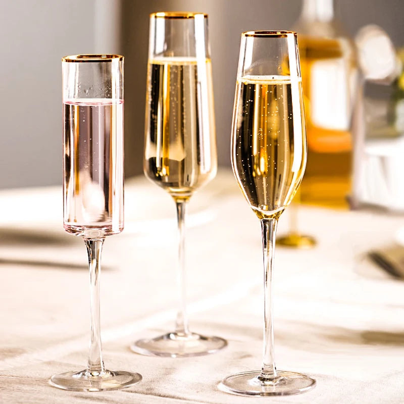 CHAMPAGNE  GLASSES