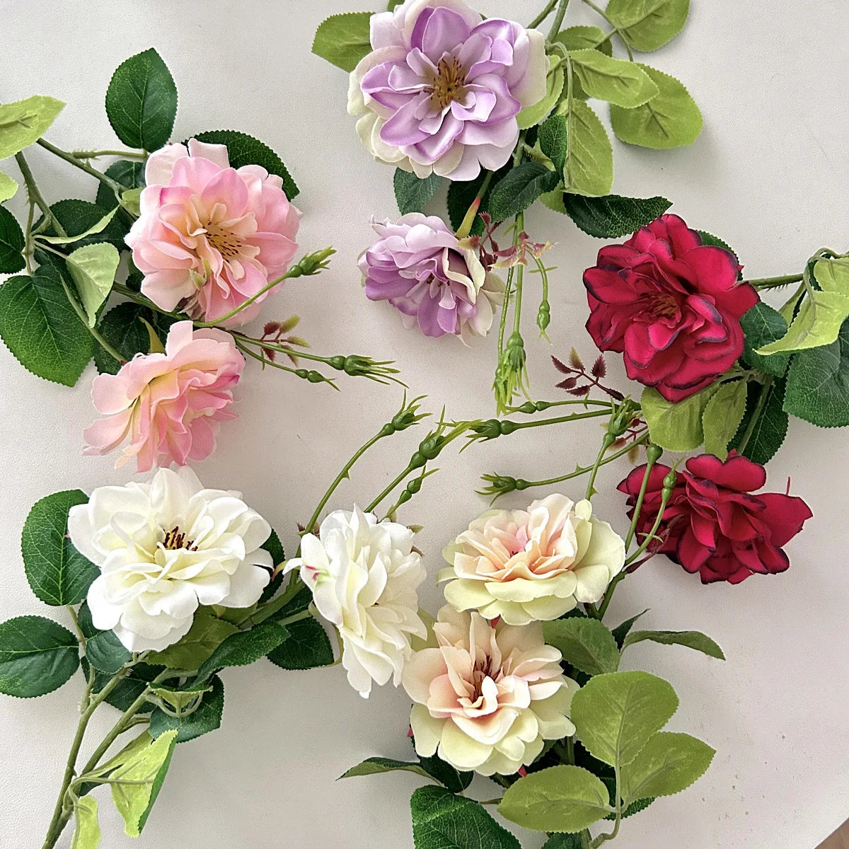 Decorative Retro Rose Floral Bouquet