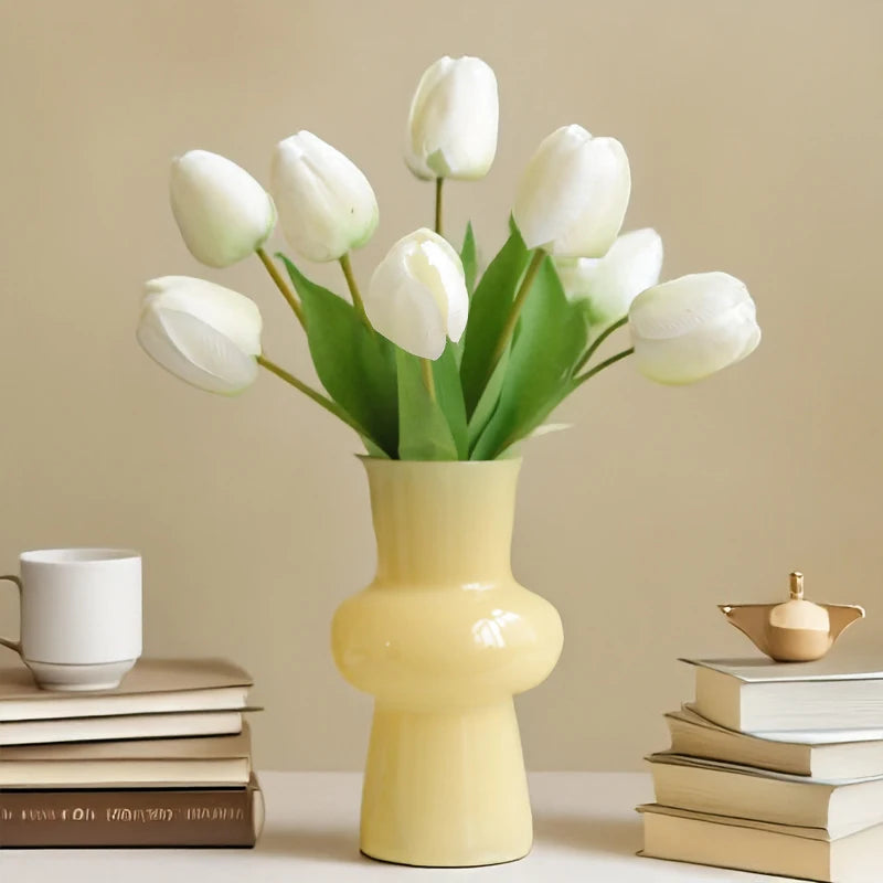 Elegant Tulip Bouquet Stem