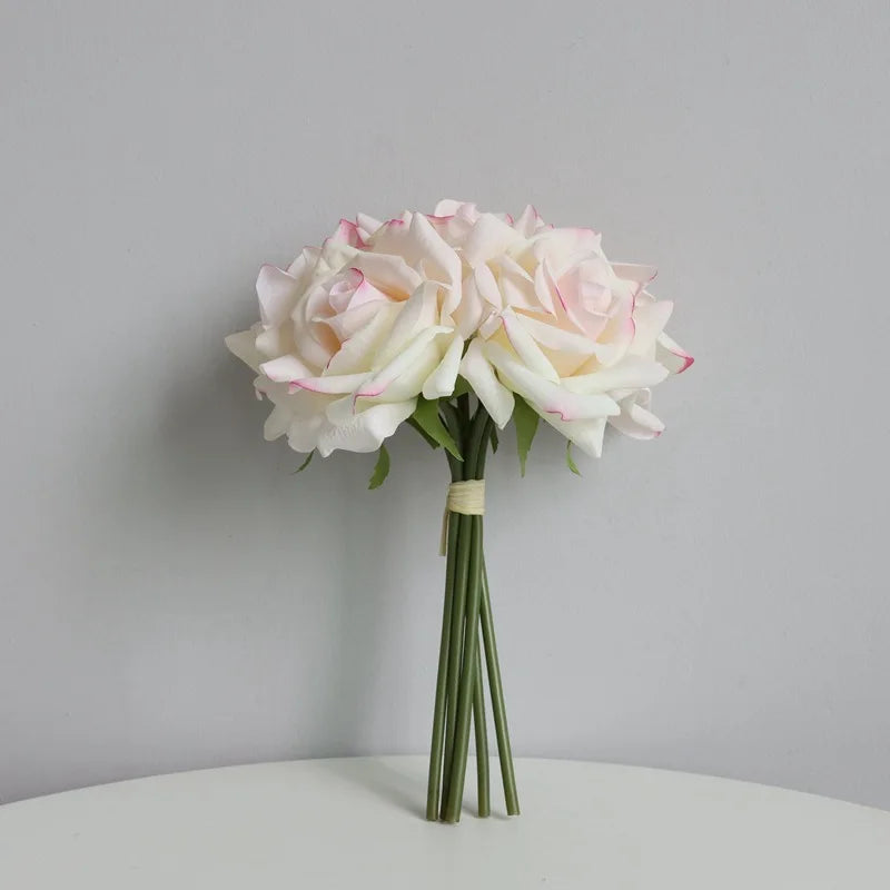 Minimal Pink Rose Bouquet