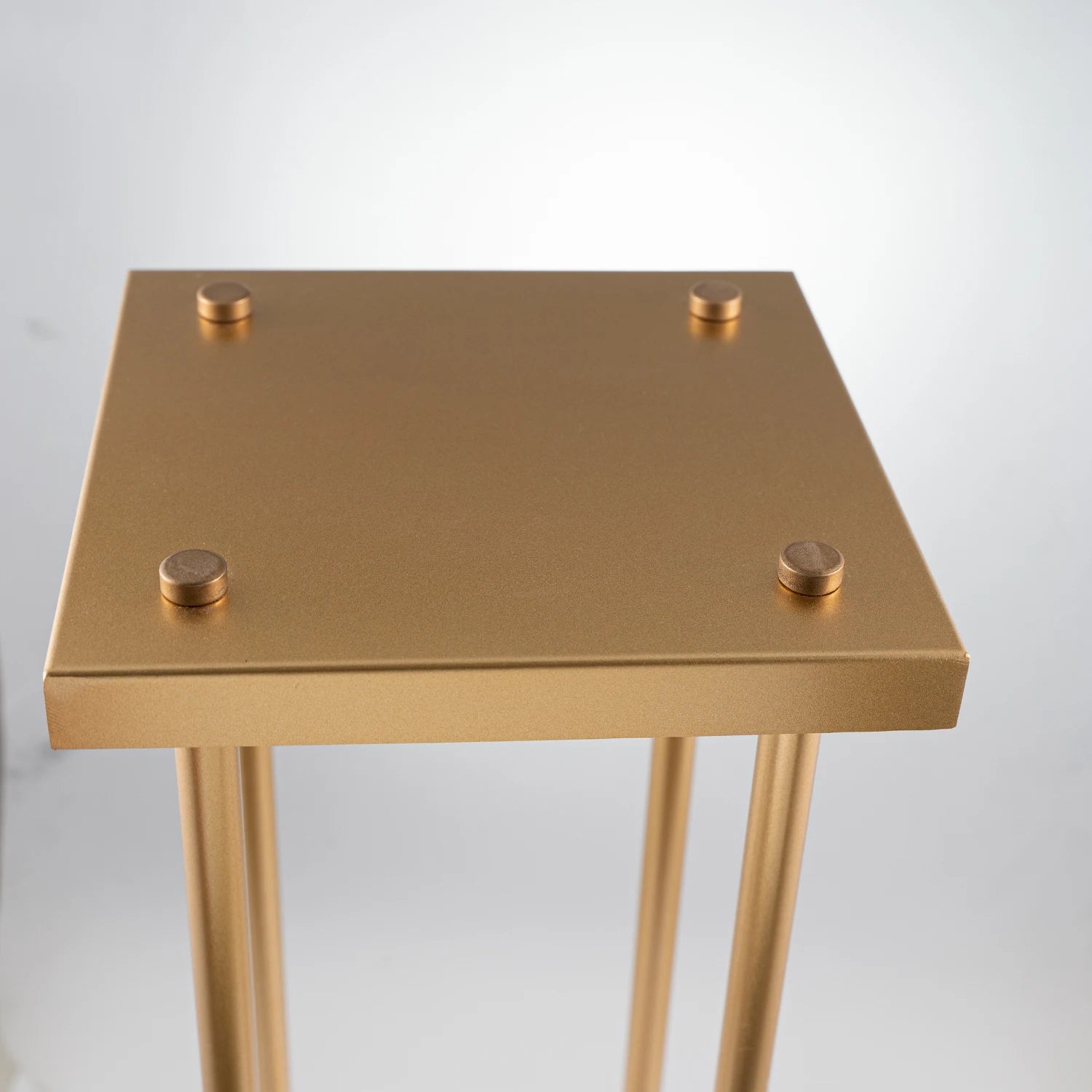 Gold Flower Pedestal Stand Set, Pack of 4