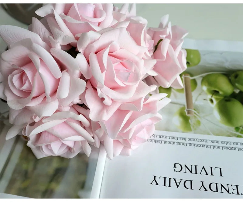 Minimal Pink Rose Bouquet
