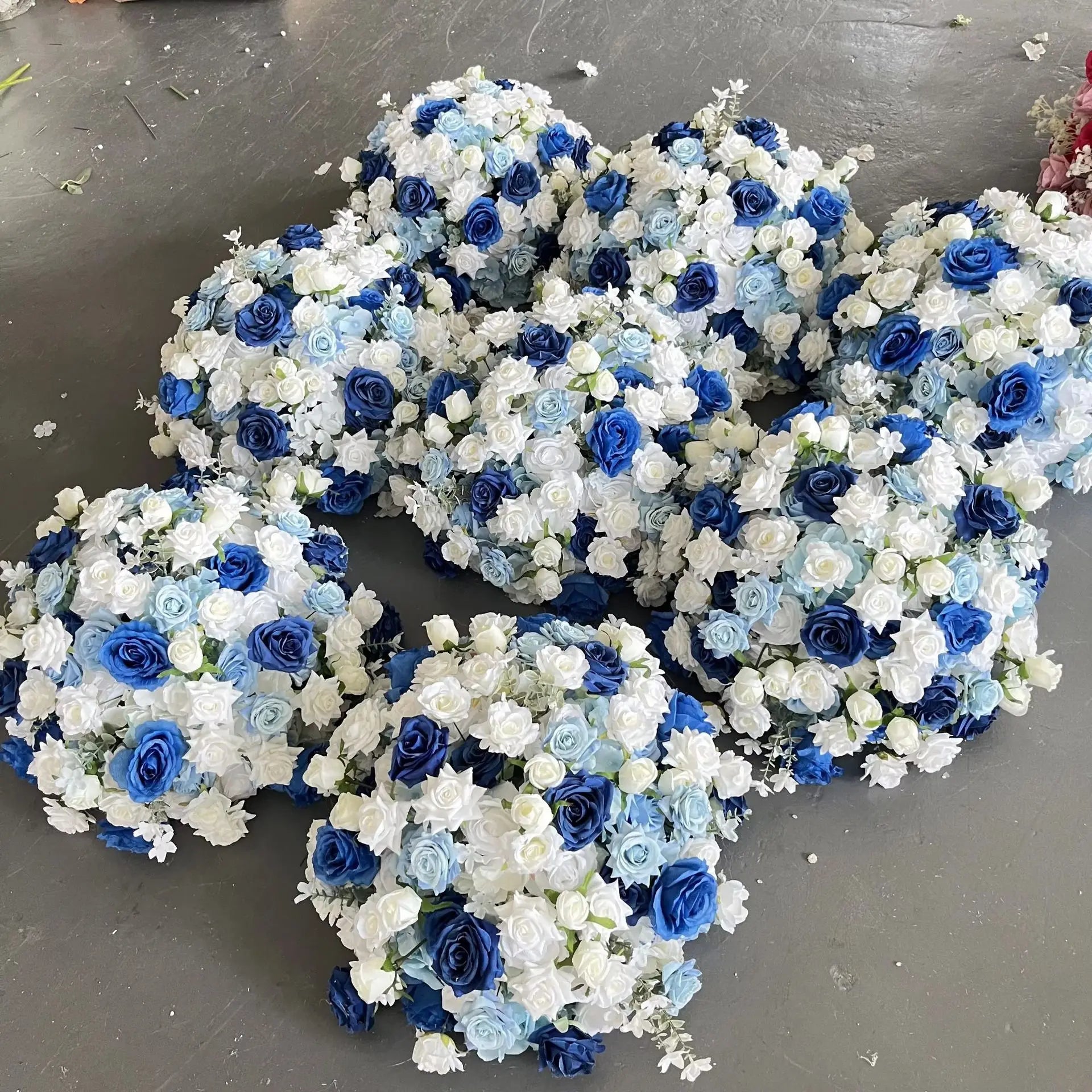 Luxury White Flower Ball Wedding Decoration Piece