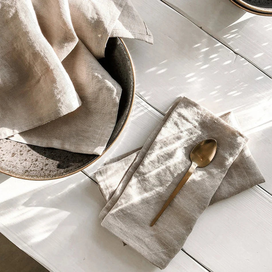 Set of 4 Cloth Napkins 100% Pure Linen 16x16Inch Hemmed Dinner Napkins