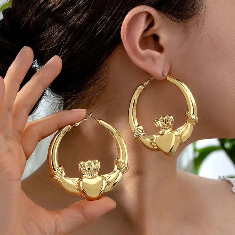 GOLD HOOPS