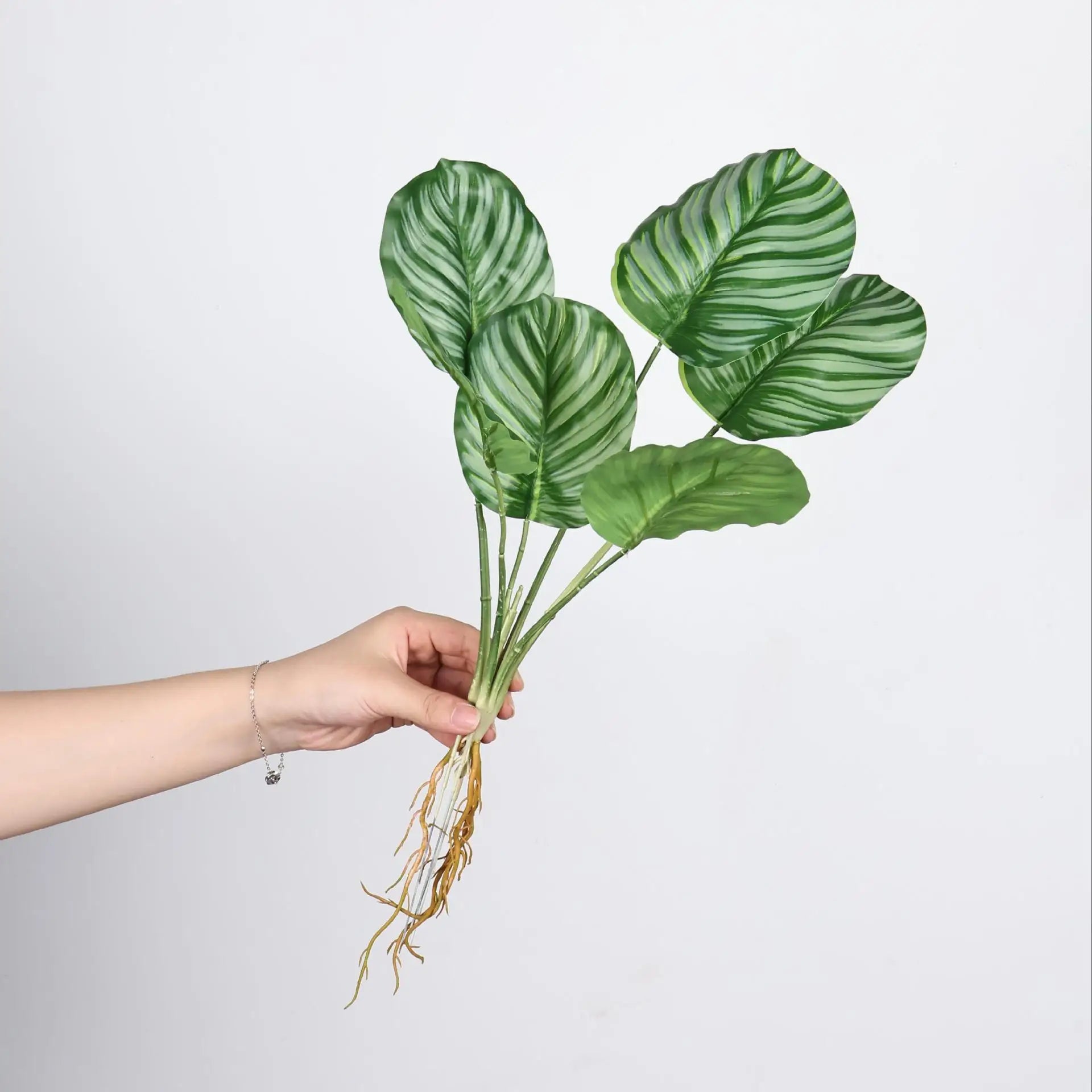 Mixed Artificial Greenery Leaves