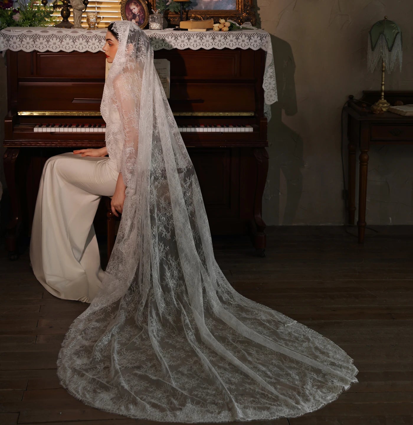 Vintage Lace Chapel Bridal Veil