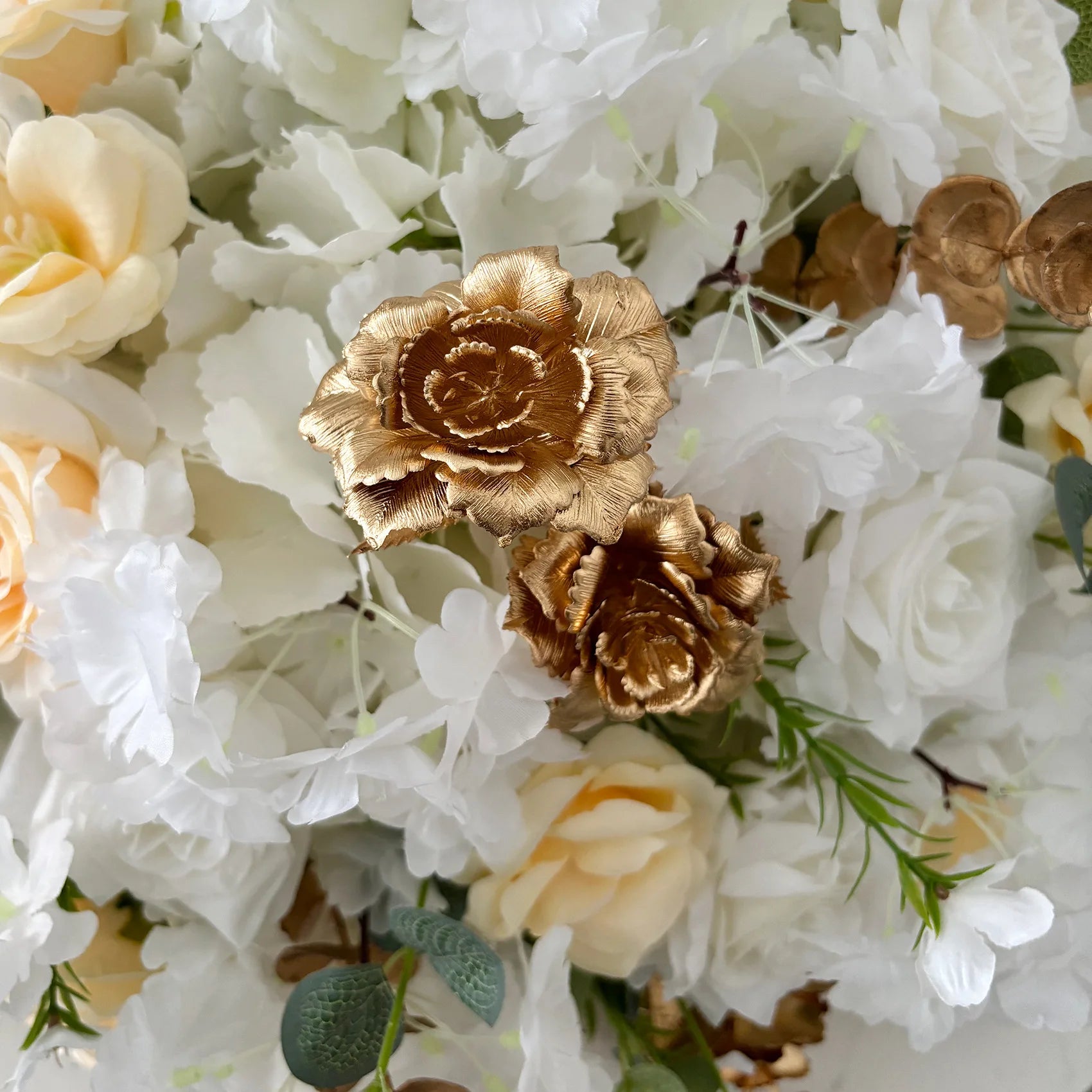 Luxury White Flower Ball Wedding Decoration Piece