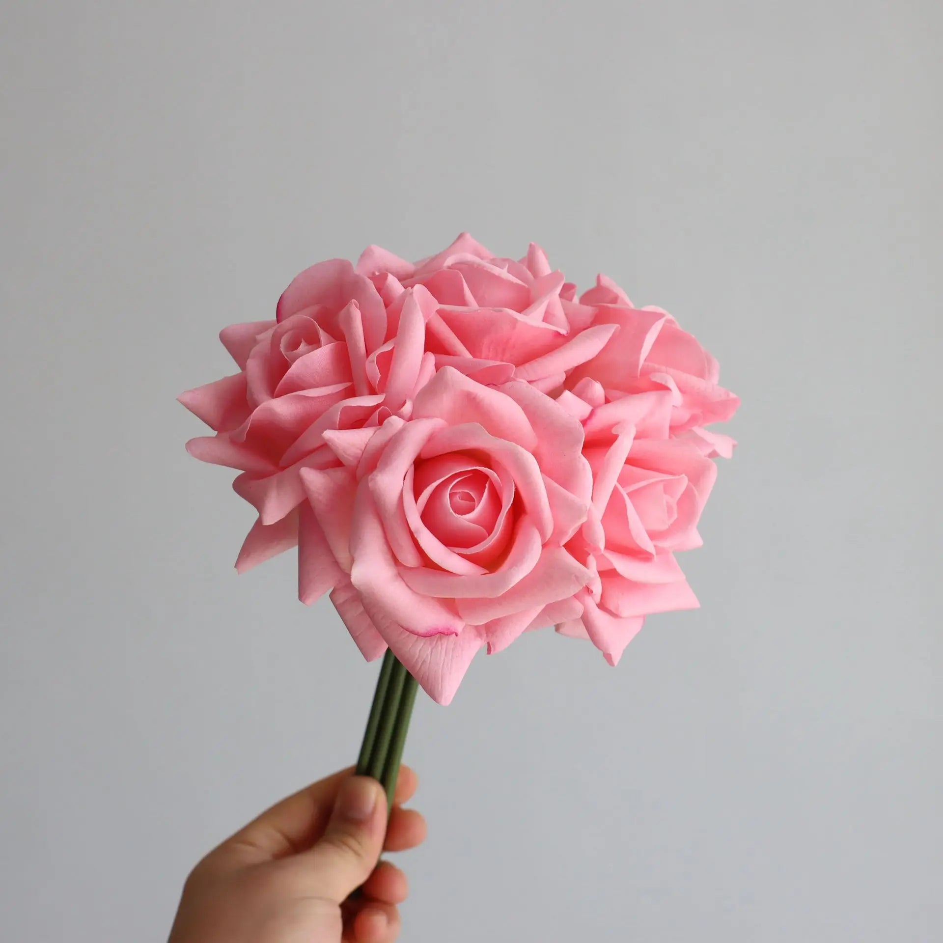 Minimal Pink Rose Bouquet